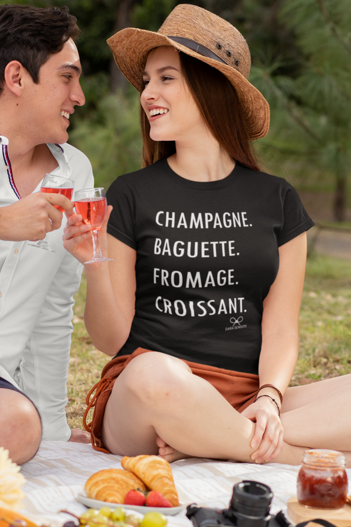 GOURMET LOVE (Champagne, Baguette, Fromage, Croissant) Tshirt