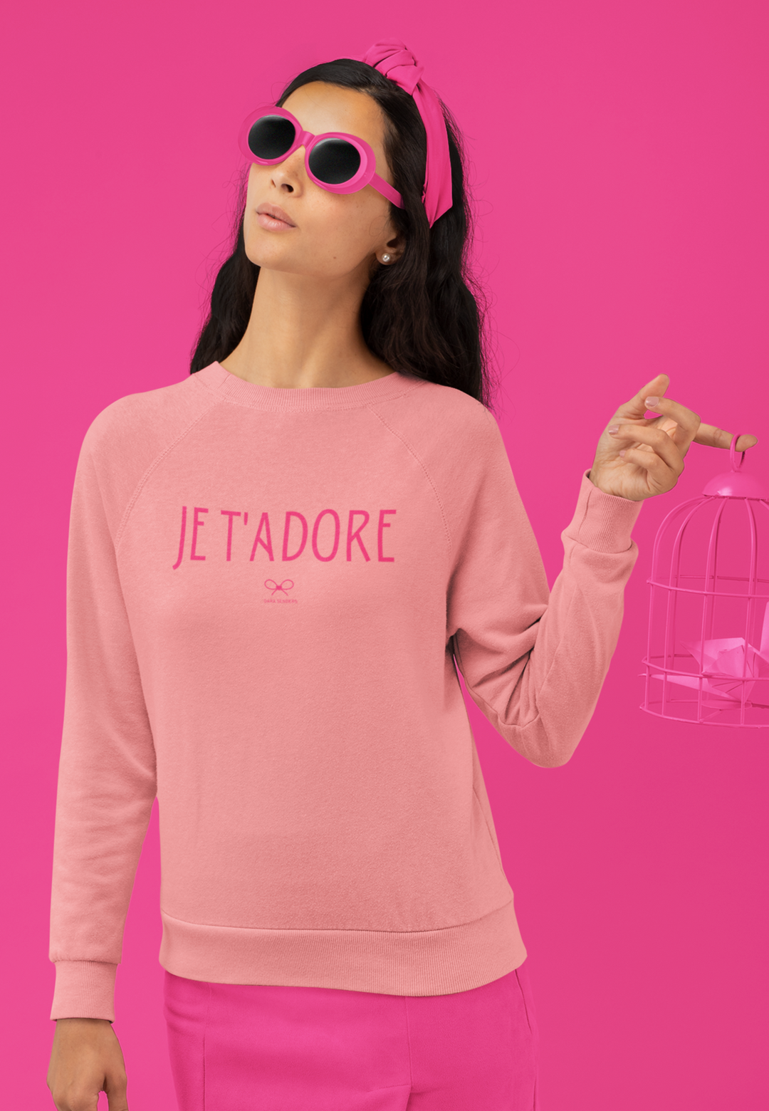 JE T'ADORE • EMBROIDERED PULLOVER