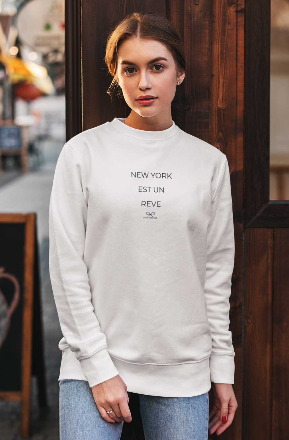 NEW YORK IS A DREAM • EMBROIDERED PULLOVER